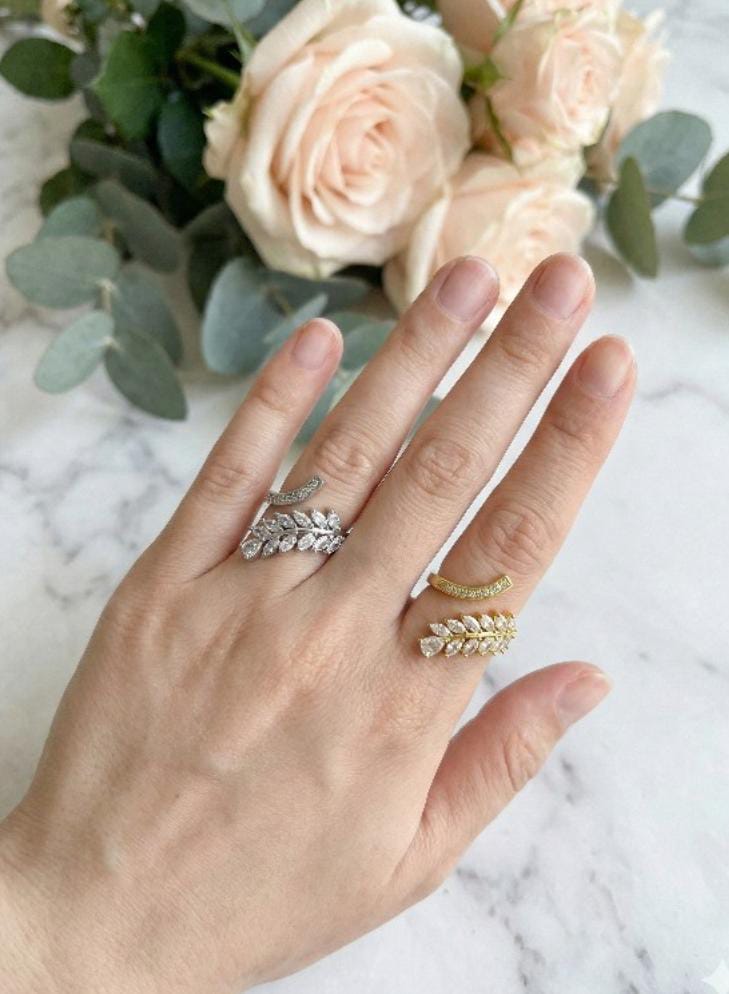 spike shaped ring