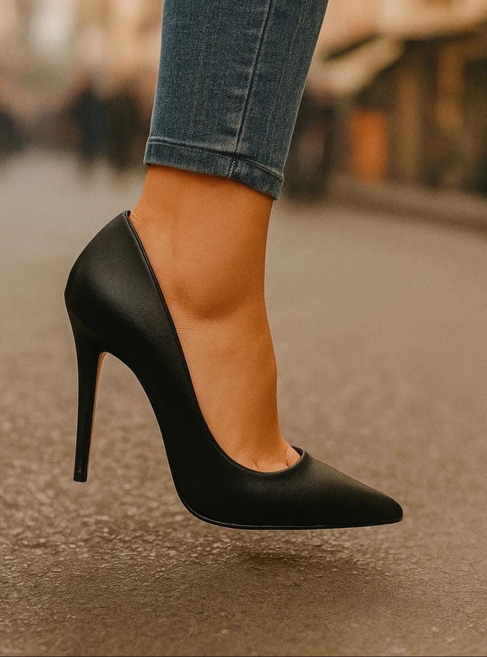 Cynthia heel