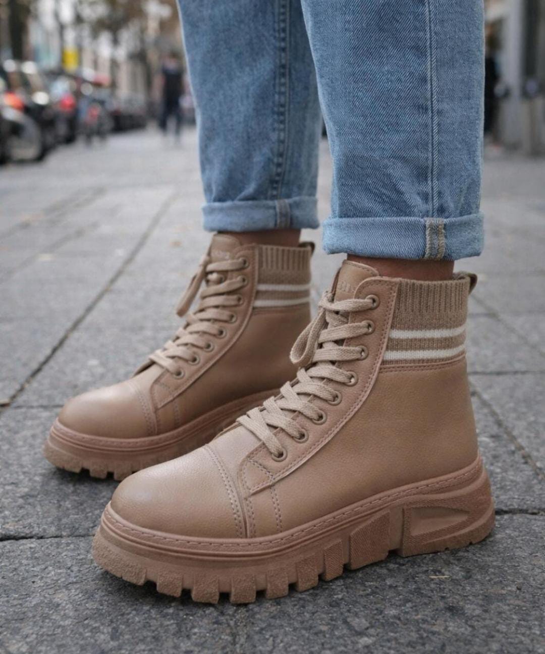 Yasmina Beige Boots