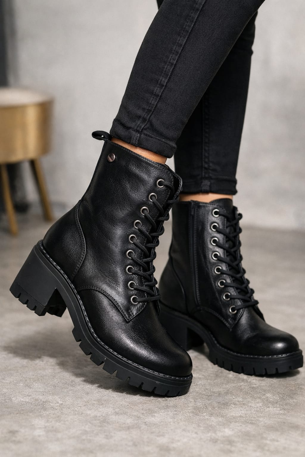Hiam boots